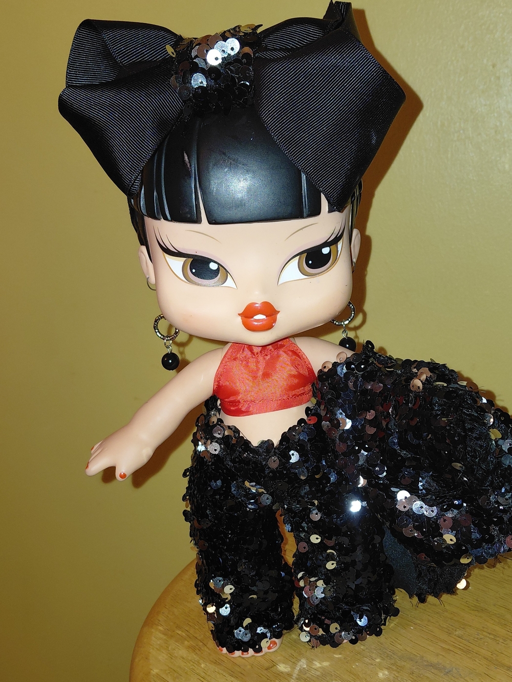 New Handmade Black/Silver Sequin Pnt Set Red Halter For Bratz Big Babyz Doll 12"